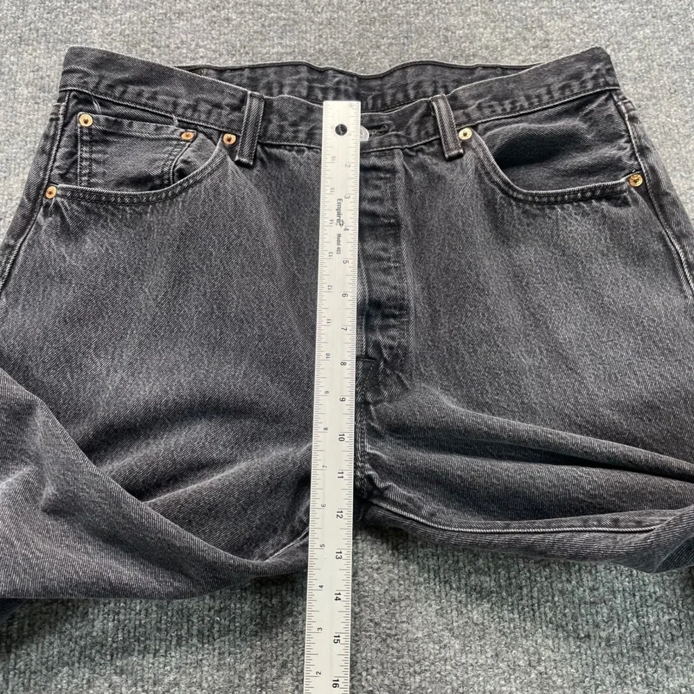Levi's 501 Jeans Mens 38x30 Black Original Fit Straight Leg Button Fly Denim